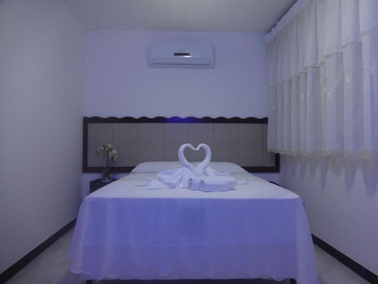 Marlymar Inn *